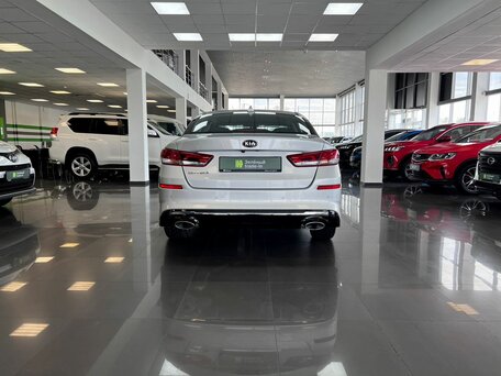 2018 Kia Optima IV Рестайлинг, серый, 1995000 рублей, вид 4