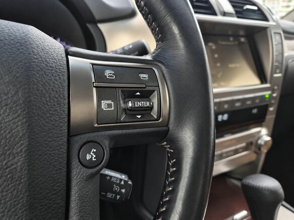2016 Lexus GX 460 II Рестайлинг, белый, 6499000 рублей - вид 13