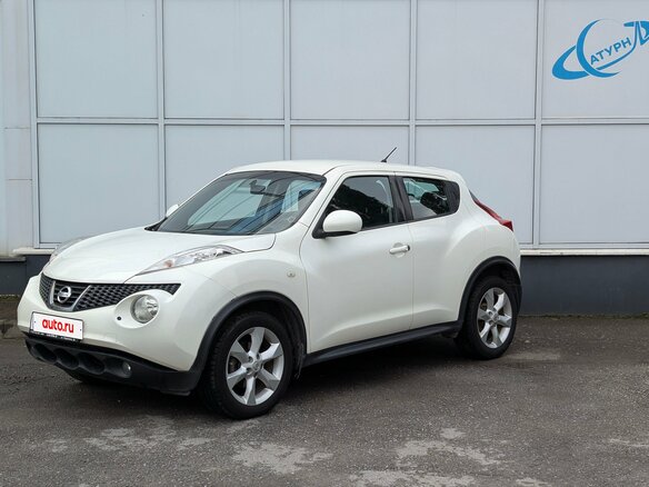 2011 Nissan Juke I, белый