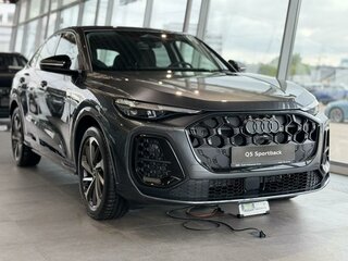 2026 Audi Q5 Sportback TFSI quattro S tronic II (GU), серый, 8500000 рублей, вид 3