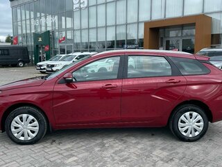 2026 Lada (ВАЗ) Vesta SW I Рестайлинг (NG), красный, 1835000 рублей, вид 4