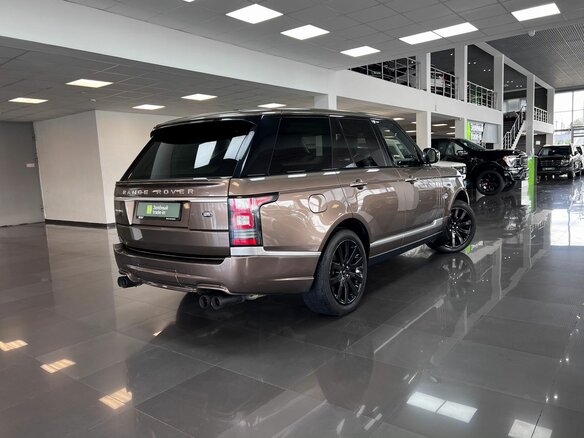 2013 Land Rover Range Rover IV, бежевый, 2925000 рублей - вид 1