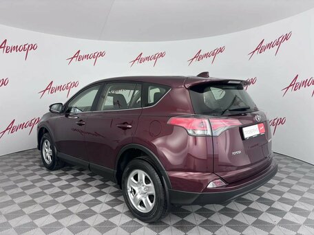 2016 Toyota RAV4 IV (XA40) Рестайлинг, красный, 2089000 рублей, вид 3