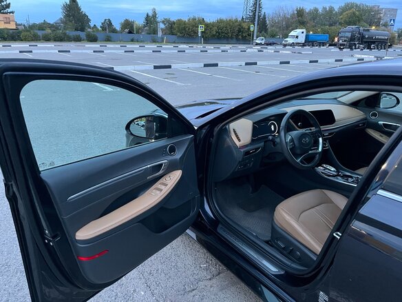 2022 Hyundai Sonata VIII (DN8), синий, 2300000 рублей - вид 16