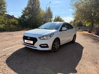 2017 Hyundai Solaris II, белый, 1150000 рублей, вид 1