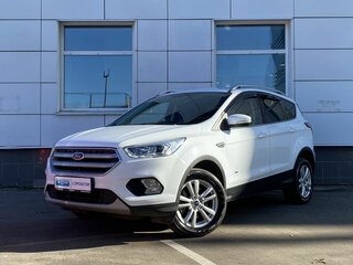 2018 Ford Kuga II Рестайлинг, белый, 2039000 рублей, вид 1