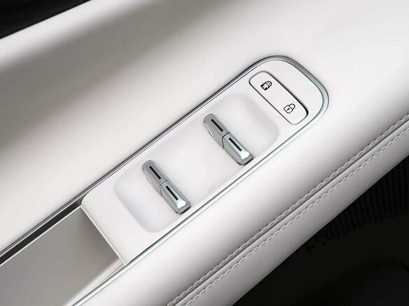 2026 Volkswagen ID.Era 9X 65.2 kWh, серый, 9500000 рублей - вид 13
