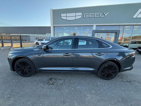2026 Geely Preface I, серый, 3434990 рублей - вид 4