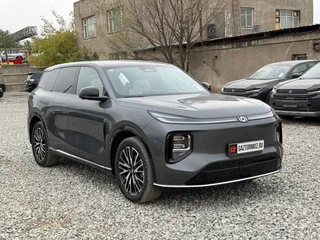 2026 Changan Qiyuan Q07 31.7 kWh, серый, 3950000 рублей, вид 3
