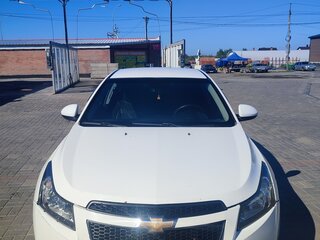 2011 Chevrolet Cruze I, белый, 500000 рублей, вид 2