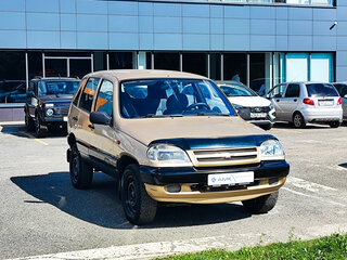 2004 Chevrolet Niva I, бежевый, 171191 рублей, вид 2