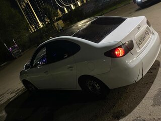 2008 Hyundai Elantra IV (HD), белый, 300000 рублей, вид 3