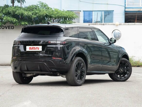 2025 Land Rover Range Rover Evoque II Рестайлинг, чёрный, 6090000 рублей - вид 6