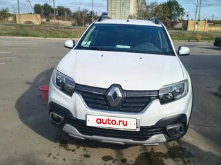 2021 Renault Sandero Stepway II Рестайлинг, белый, 1420000 рублей, вид 1
