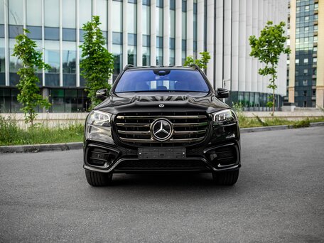 2026 Mercedes-Benz GLS 450 II (X167) Рестайлинг, чёрный, 15600000 рублей, вид 2
