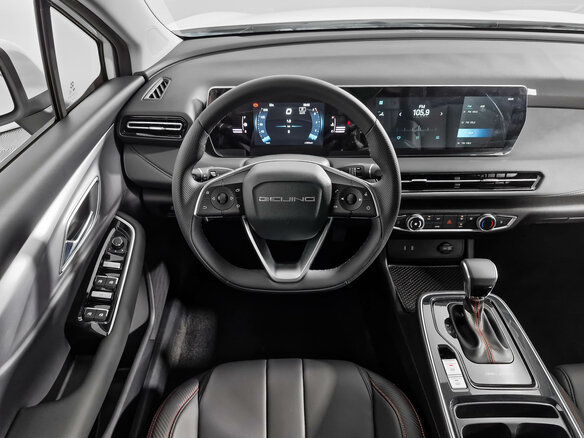 2025 BAIC U5 Plus, белый, 1890000 рублей - вид 17