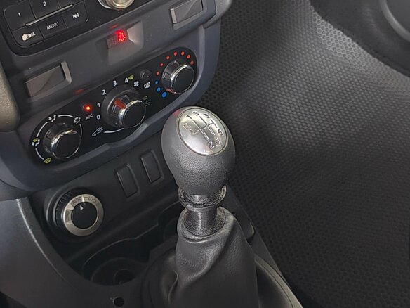 2015 Renault Duster I Рестайлинг, серый, 999000 рублей - вид 11