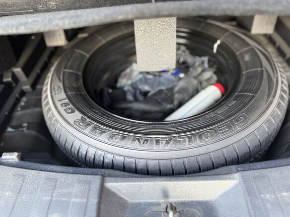 2015 Nissan X-Trail III, чёрный, 1650000 рублей - вид 17