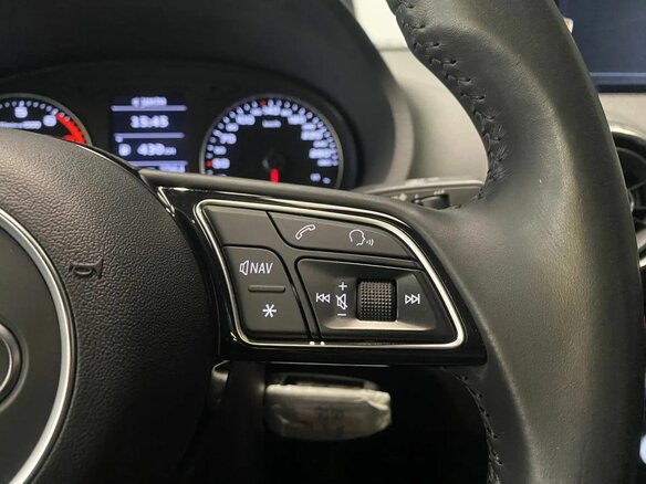 2018 Audi A3 III (8V) Рестайлинг, серый, 1959000 рублей - вид 20