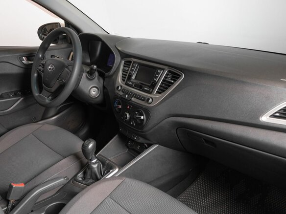 2021 Hyundai Solaris II Рестайлинг, белый, 1218308 рублей - вид 6