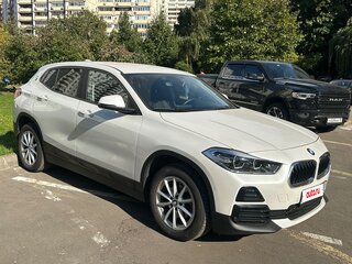 2020 BMW X2 sDrive18i I (F39), белый, 3100000 рублей, вид 1