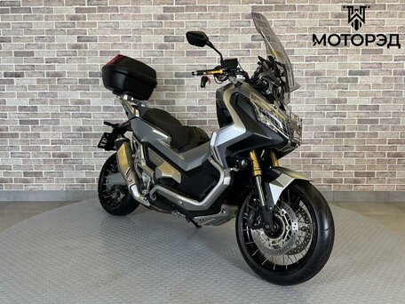 2017 Honda X-ADV, серый, 990000 рублей, вид 4