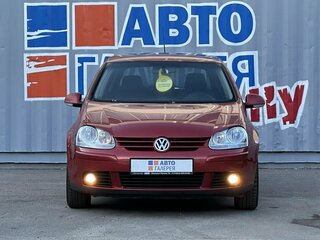 2008 Volkswagen Golf V, красный, 400000 рублей, вид 2