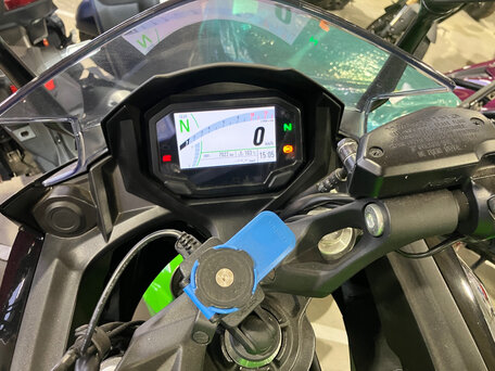 2022 Kawasaki Ninja 650, зелёный, 755000 рублей, вид 3