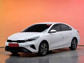 2024 Kia K3 II Рестайлинг, белый, 1950000 рублей, вид 1