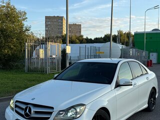 2012 Mercedes-Benz C-Класс 180 III (W204) Рестайлинг, белый, 1600000 рублей, вид 1