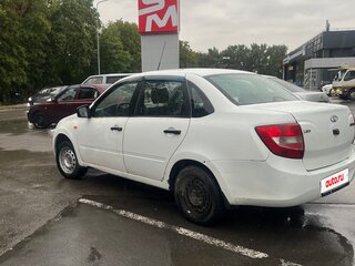 2017 Lada (ВАЗ) Granta I, белый, 400000 рублей, вид 3