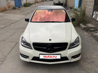 2011 Mercedes-Benz C-Класс 180 BlueEFFICIENCY III (W204), белый, 1630000 рублей, вид 4