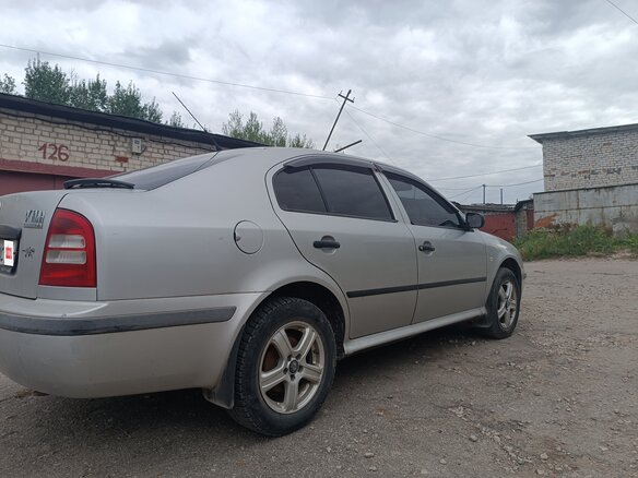 2002 Skoda Octavia I (A4) Рестайлинг, серый, 340000 рублей - вид 3