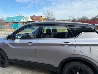 2025 Geely Binyue L, серебристый, 2500000 рублей, вид 3
