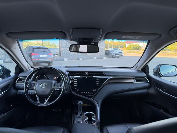 2018 Toyota Camry VIII (XV70), чёрный, 2700000 рублей - вид 23