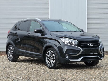 2018 Lada (ВАЗ) XRAY Cross I, чёрный, 899000 рублей, вид 3