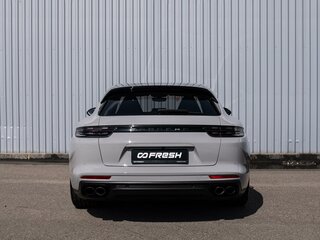 2019 Porsche Panamera 4 Sport Turismo II, серый, 7700000 рублей, вид 4