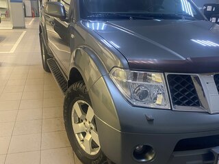 2007 Nissan Pathfinder III, серый, 1300000 рублей, вид 3