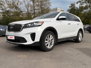 2019 Kia Sorento III Prime Рестайлинг, белый, 1799000 рублей, вид 4