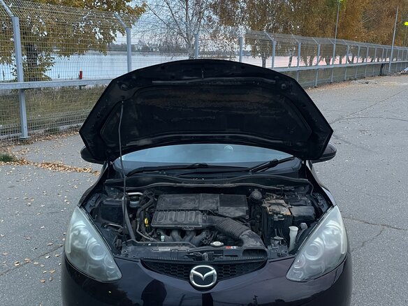 2009 Mazda Demio III (DE), фиолетовый, 620000 рублей - вид 2