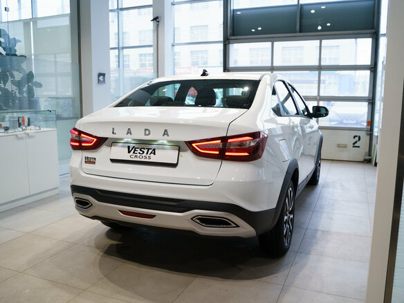 2026 Lada (ВАЗ) Vesta Cross I Рестайлинг (NG), белый - вид 6