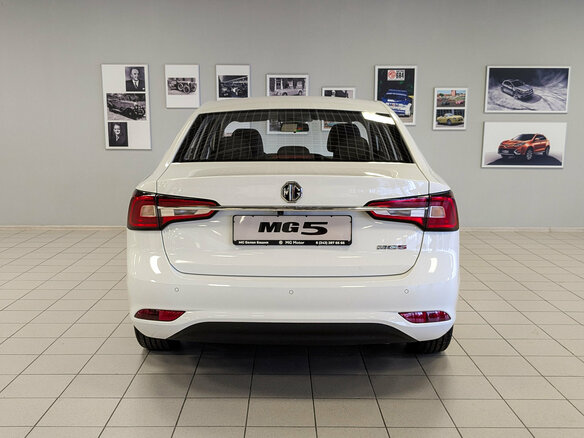 2023 MG 5 I Рестайлинг, белый, 1879000 рублей - вид 6