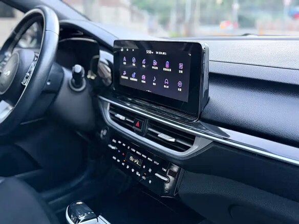 2023 Kia K3 II (China Market) Рестайлинг, белый, 1467007 рублей - вид 19