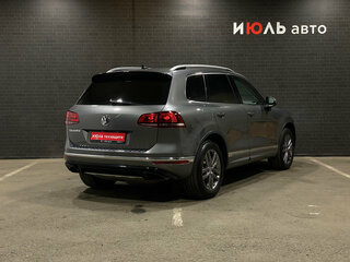 2016 Volkswagen Touareg II Рестайлинг, серый, 2650000 рублей, вид 5