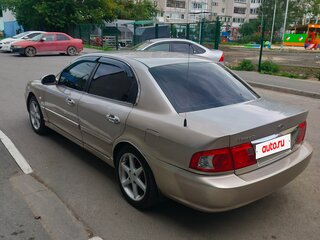 2005 Kia Magentis I Рестайлинг, бежевый, 450000 рублей, вид 2