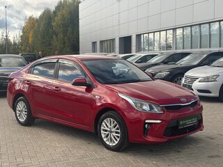 2018 Kia Rio IV, красный, 1350000 рублей, вид 2