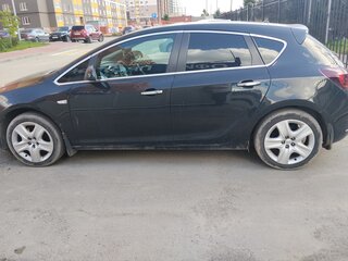 2012 Opel Astra J Рестайлинг, чёрный, 690000 рублей, вид 5