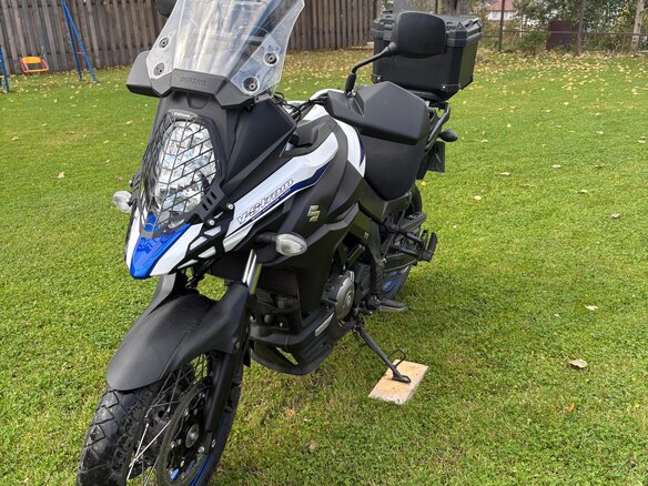 2019 Suzuki V-Strom DL 650, белый, 750000 рублей - вид 1