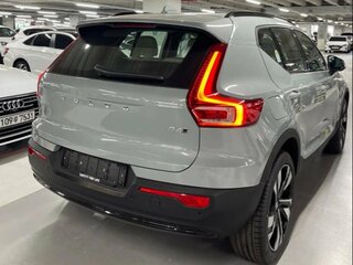 2026 Volvo XC40 I Рестайлинг, синий, 7860000 рублей, вид 4