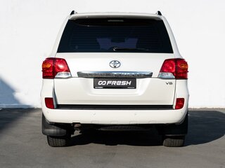 2015 Toyota Land Cruiser 200 Series Рестайлинг 1, белый, 5150000 рублей, вид 4